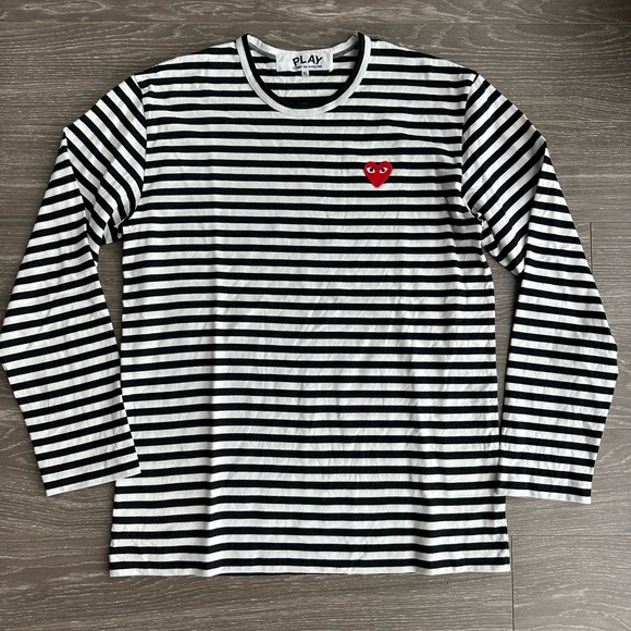 Comme de Garçon Play Tee - Picture 1 of 2